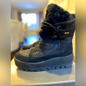 Pajar Lined Winter Water Repellent Tie Up Boots